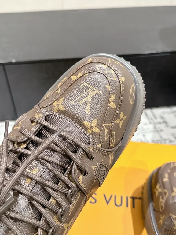 Louis Vuitton Shoe 